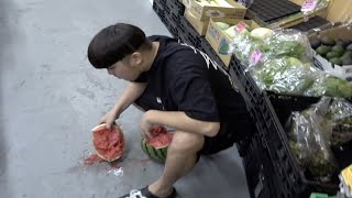 がーどまんは平気で買ってないスイカを割って食べるやつだった